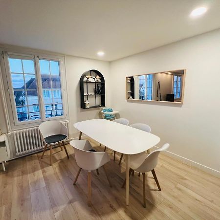 Bel Appartement Plein Centre 100M De La Mer Merville-Franceville-Plage Bagian luar foto